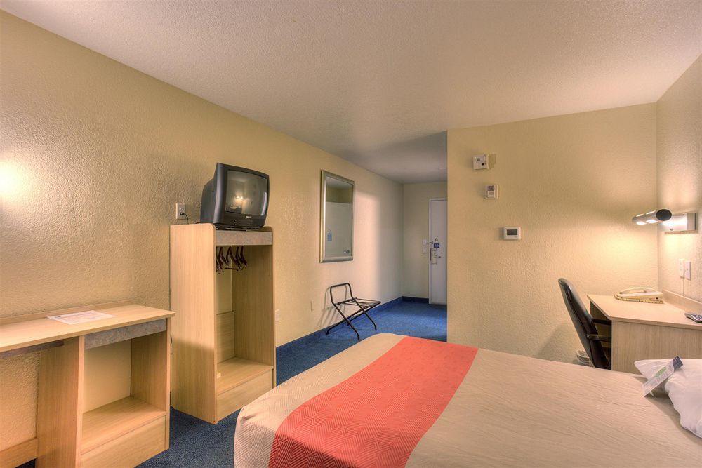 Motel 6-Portland, Or - Tigard West ภายนอก รูปภาพ
