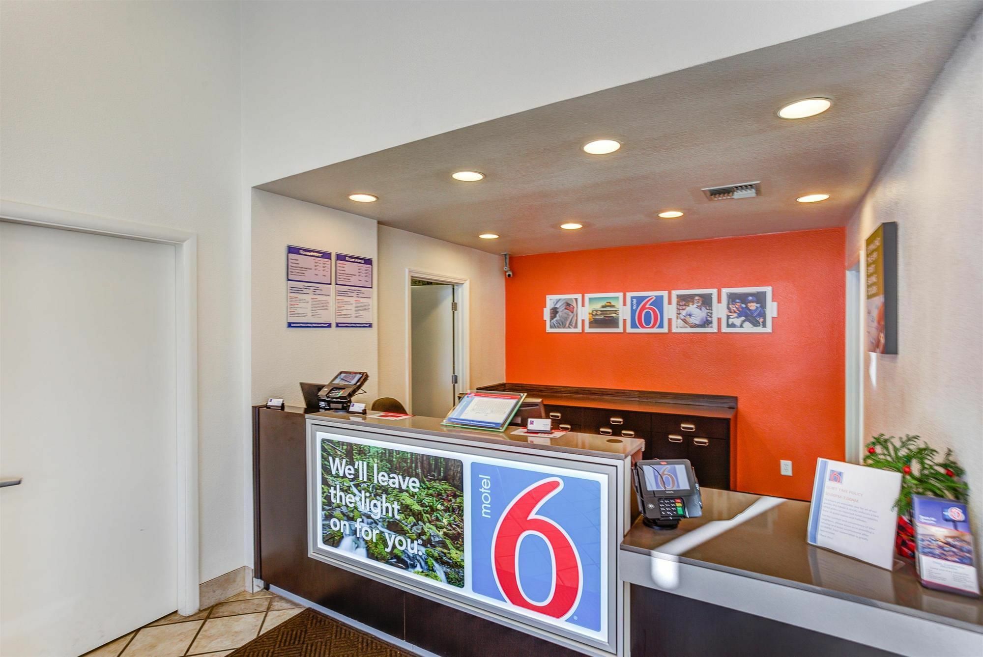 Motel 6-Portland, Or - Tigard West ภายนอก รูปภาพ