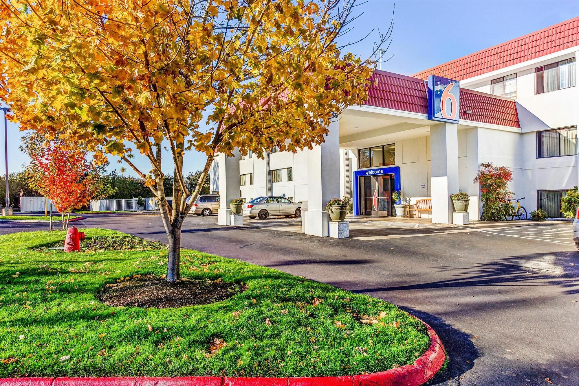 Motel 6-Portland, Or - Tigard West ภายนอก รูปภาพ