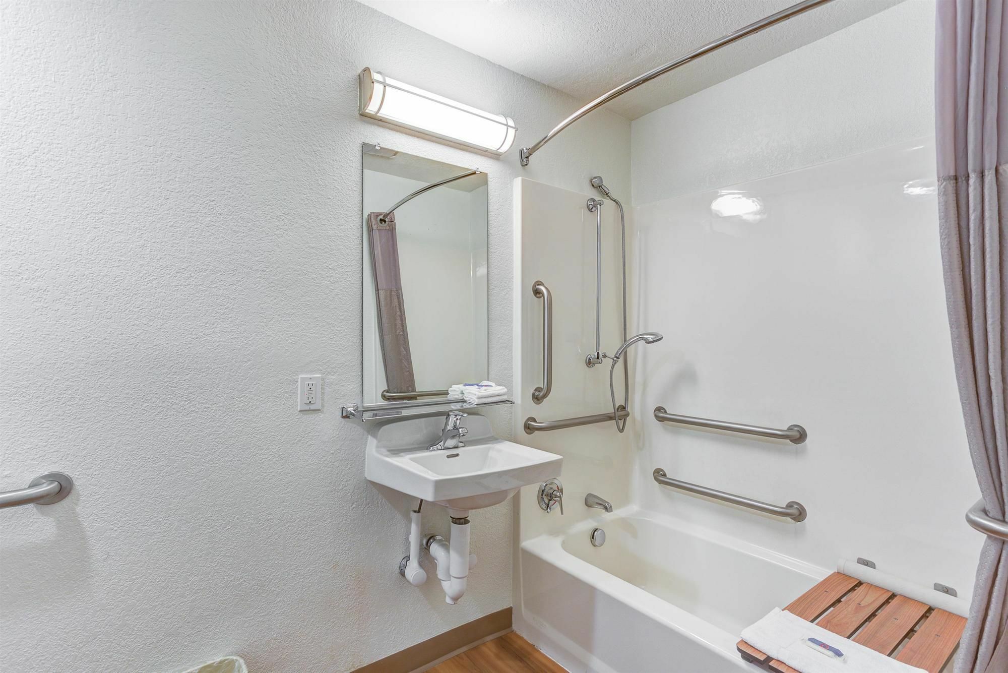 Motel 6-Portland, Or - Tigard West ภายนอก รูปภาพ